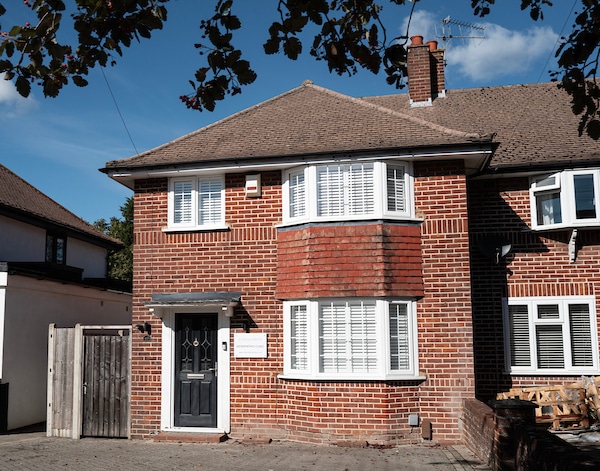 Osteopath in Epsom
